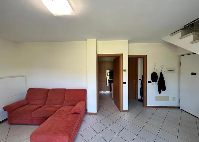Appartement Piano - 10 Minuti A Piedi Dal