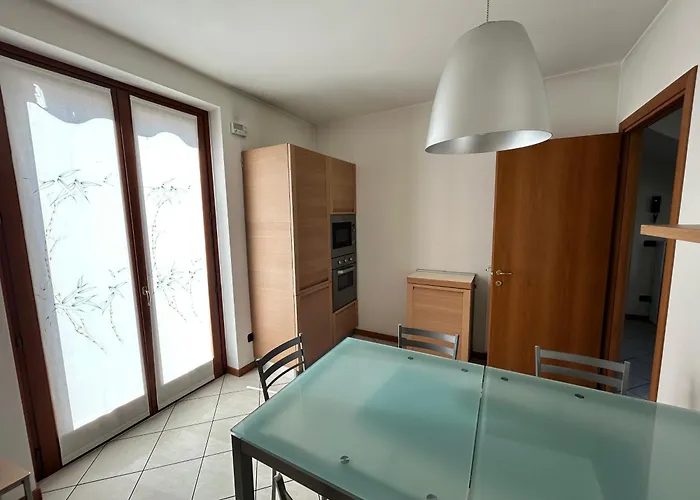 Piano - 10 Minuti A Piedi Dal Colico