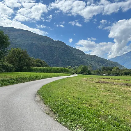 Piano - 10 Minuti A Piedi Dal Lägenhet Colico